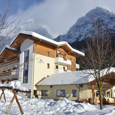 Hotel Bergkristall Brennero Bagian luar foto