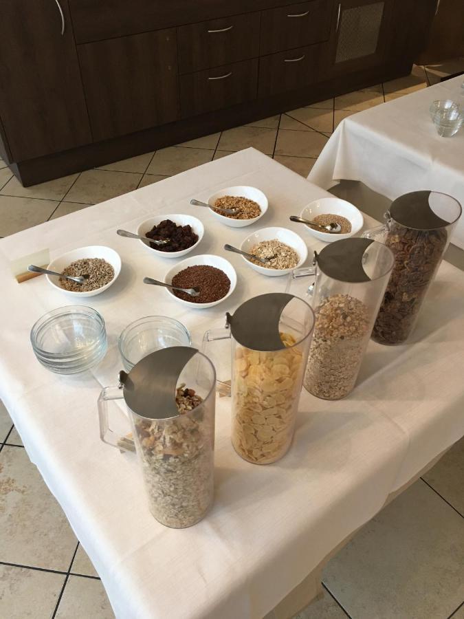 Hotel Bergkristall Brennero Bagian luar foto