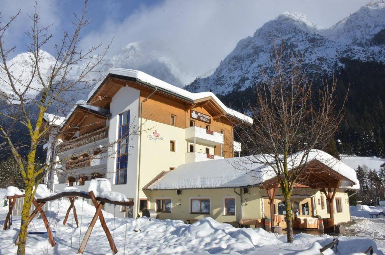 Hotel Bergkristall Brennero Bagian luar foto