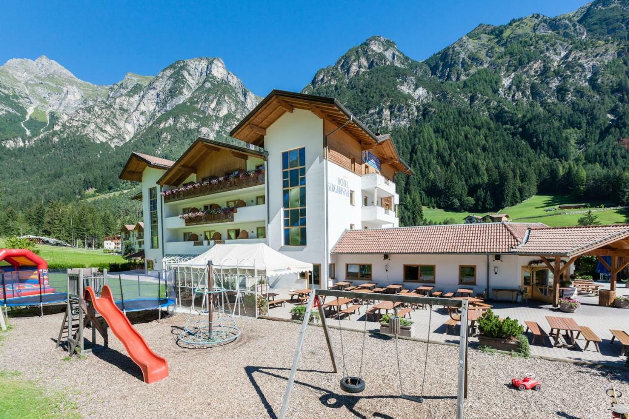 Hotel Bergkristall Brennero Bagian luar foto